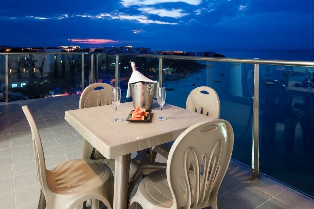 Axel Beach Ibiza - Adults Only Sant Antoni de Portmany Dış mekan fotoğraf